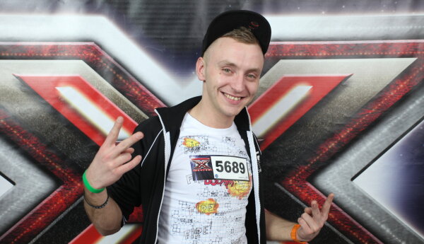 Łukasz Nalazek poruszył publikę "X Factor"!